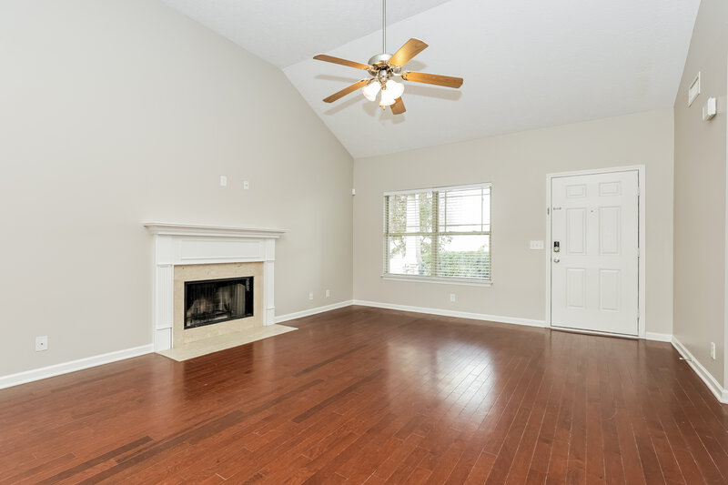 2,100/Mo, 3415 Fruition Ct Murfreesboro, TN 37128 Living Room View 2