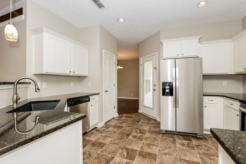 2,100/Mo, 3415 Fruition Ct Murfreesboro, TN 37128 Kitchen View