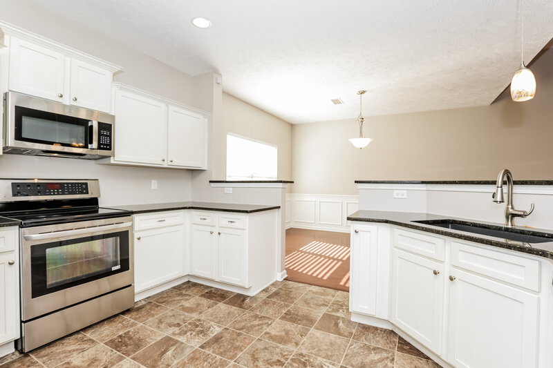 2,100/Mo, 3415 Fruition Ct Murfreesboro, TN 37128 Kitchen View 2