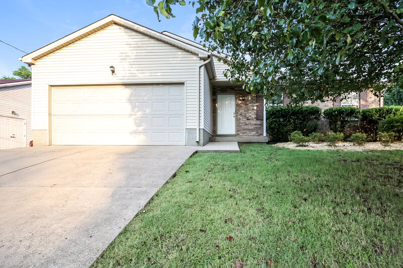 2,205/Mo, 100 Bradford Cir Hendersonville, TN 37075 External View