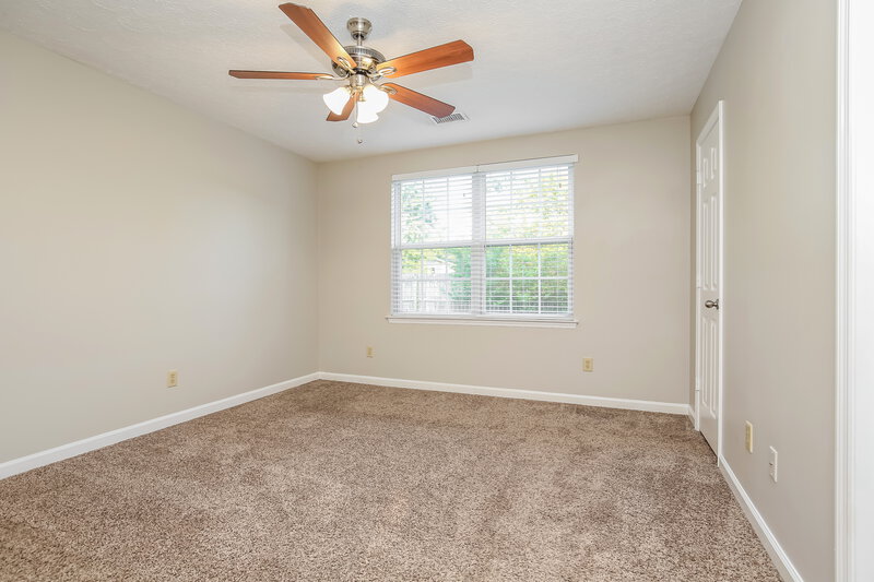 2,205/Mo, 100 Bradford Cir Hendersonville, TN 37075 Main Bedroom View