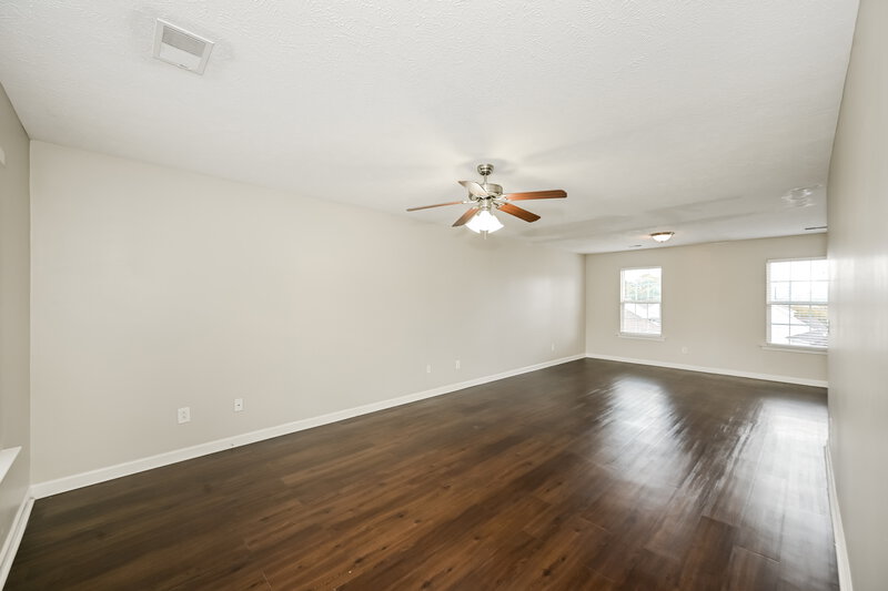 1,965/Mo, 1057 Tammy Sue Ln La Vergne, TN 37086 Living Room View