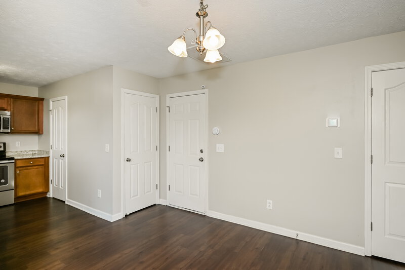 1,965/Mo, 1057 Tammy Sue Ln La Vergne, TN 37086 Dining Room View