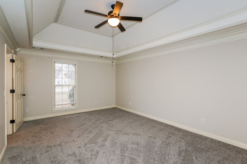 2,240/Mo, 104 Luna Ln Hendersonville, TN 37075 Main Bedroom View 2