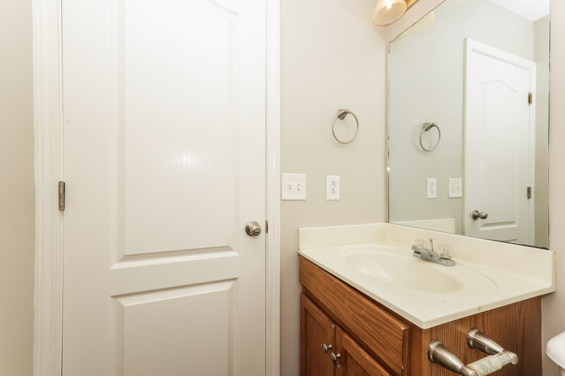 2,440/Mo, 4021 Wisdom Way Smyrna, TN 37167 Bathroom View 2