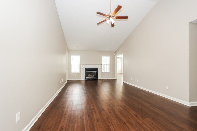 2,655/Mo, 2305 Leighton Way Spring Hill, TN 37174 Living Room View