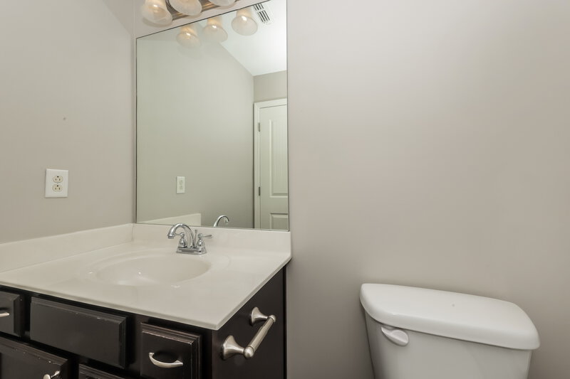 2,085/Mo, 2627 Salem Glen Crossing Murfreesboro, TN 37128 Bathroom View