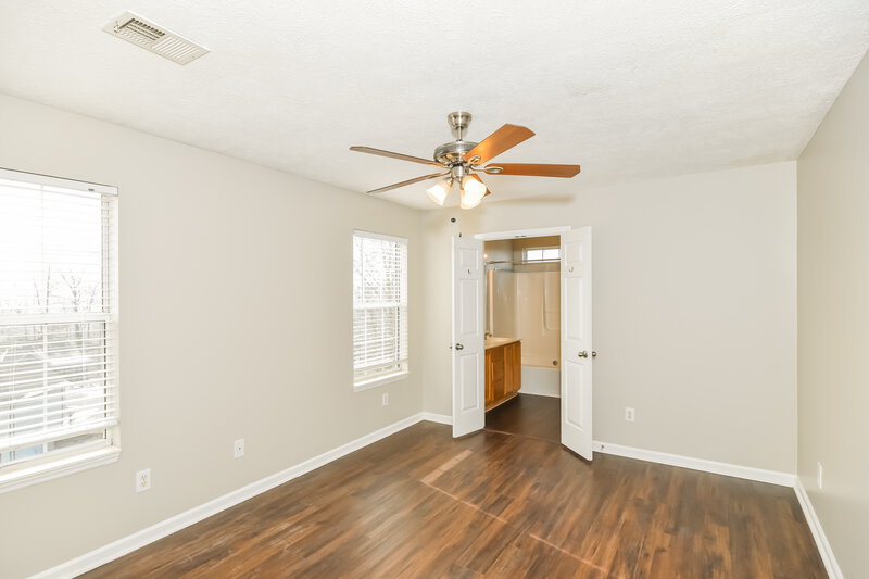 2,030/Mo, 5132 Pebble Creek Dr Antioch, TN 37013 Main Bedroom View