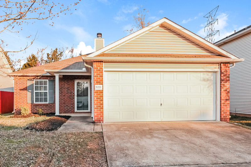2,125/Mo, 5221 Sunsail Dr Antioch, TN 37013 External View