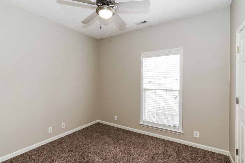 1,995/Mo, 3334 Hamberton Cir Murfreesboro, TN 37128 Bedroom View 2
