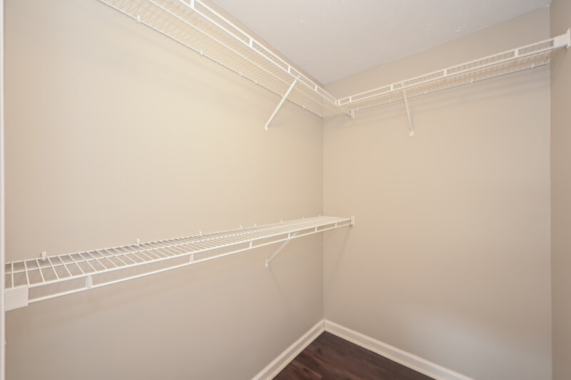 2,440/Mo, 604 Parrish Woods Mt Juliet, TN 37122 Walk In Closet View