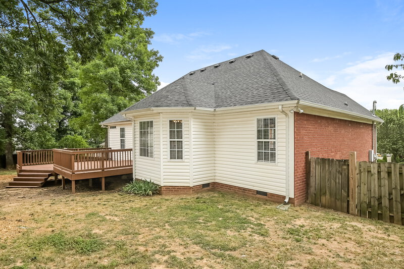 2,440/Mo, 604 Parrish Woods Mt Juliet, TN 37122 Rear View