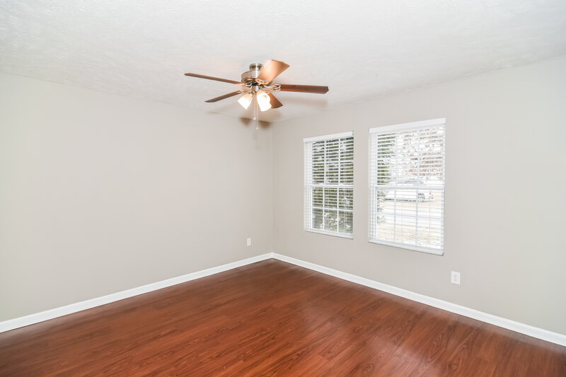 2,200/Mo, 3427 Country Almond Way Murfreesboro, TN 37128 Living Room View 2