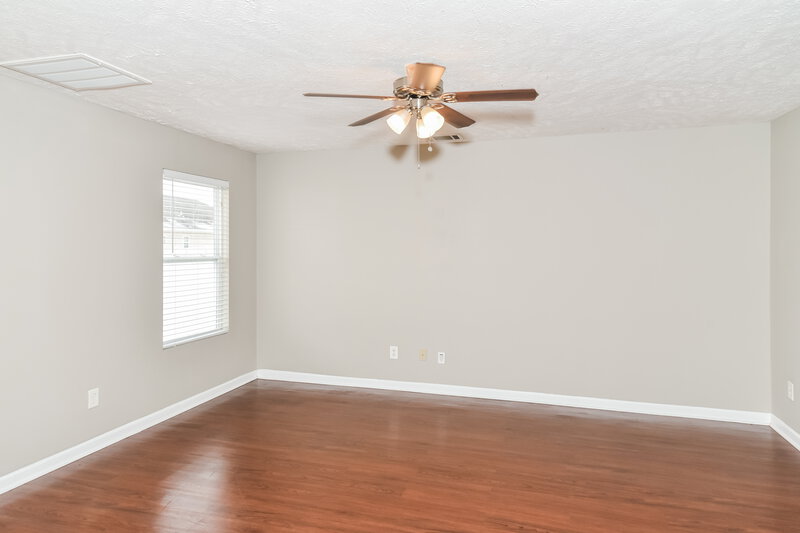 2,200/Mo, 3427 Country Almond Way Murfreesboro, TN 37128 Family Room View 3