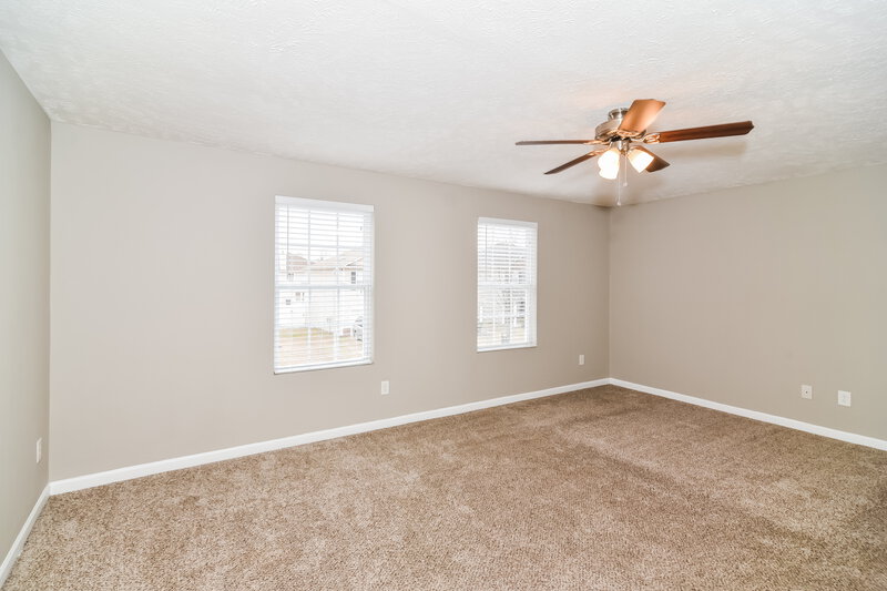 2,200/Mo, 3427 Country Almond Way Murfreesboro, TN 37128 Main Bedroom View