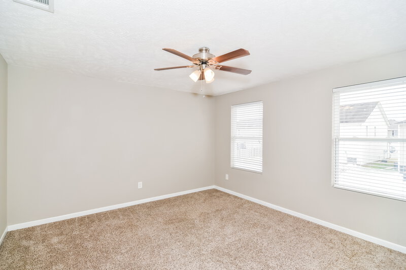 2,200/Mo, 3427 Country Almond Way Murfreesboro, TN 37128 Main Bedroom View 2