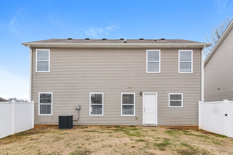 2,200/Mo, 3427 Country Almond Way Murfreesboro, TN 37128 Rear View