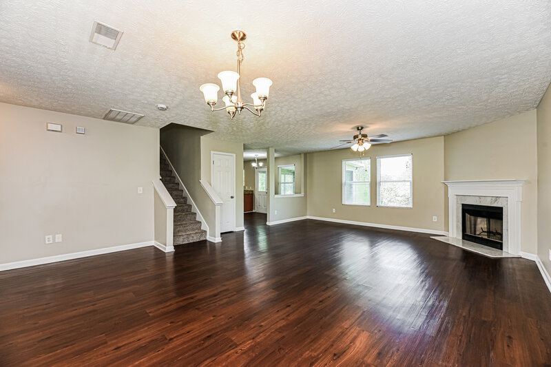 2,445/Mo, 5012 Millpond Ct Mt Juliet, TN 37122 Living Room View 2