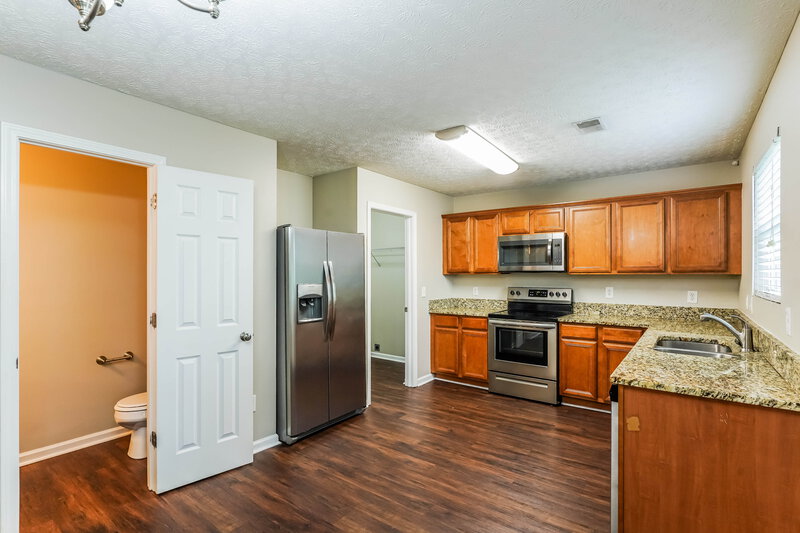2,270/Mo, 5012 Millpond Ct Mt Juliet, TN 37122 Kitchen View 2