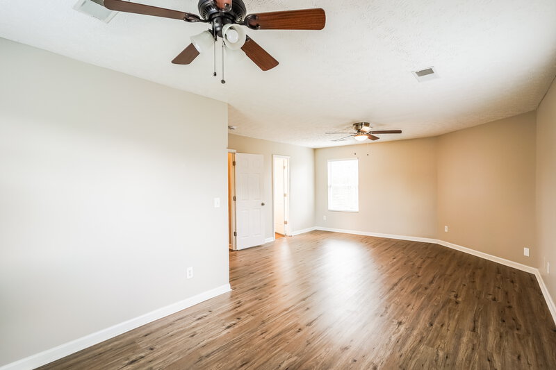 2,270/Mo, 5012 Millpond Ct Mt Juliet, TN 37122 Main Bedroom View 2
