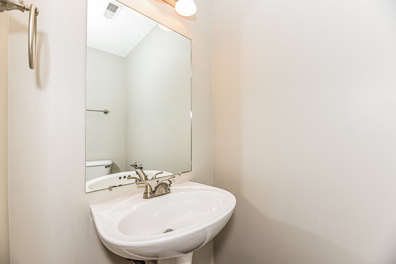 2,445/Mo, 5012 Millpond Ct Mt Juliet, TN 37122 Bathroom View