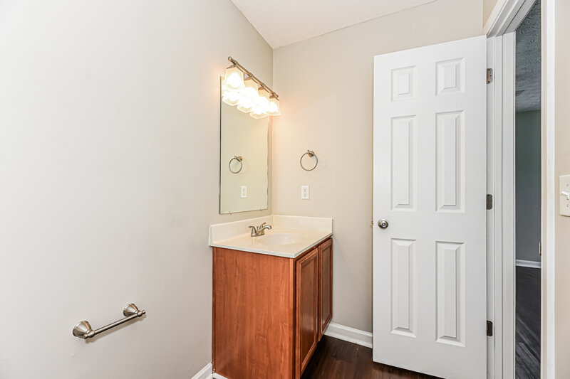 2,445/Mo, 5012 Millpond Ct Mt Juliet, TN 37122 Bathroom View 2