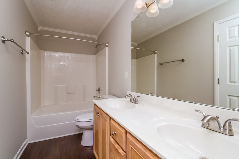 2,325/Mo, 1878 Portway Rd Spring Hill, TN 37174 Master Bathroom View