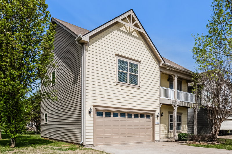 2,360/Mo, 3456 Oval Hesson Ln Murfreesboro, TN 37128 Front View