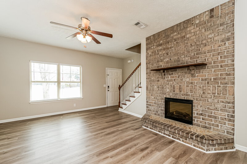 2,360/Mo, 3456 Oval Hesson Ln Murfreesboro, TN 37128 Living Room View 3