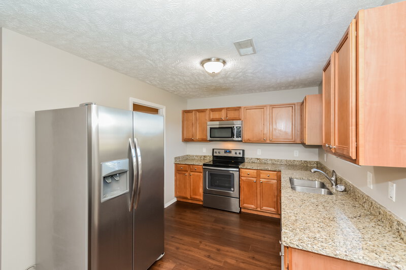 2,005/Mo, 2672 Sutherland Dr Thompsons Station, TN 37179 Kitchen View 2