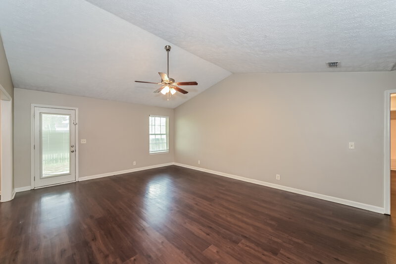 2,000/Mo, 2911 Boyle Ct Murfreesboro, TN 37128 Living Room View