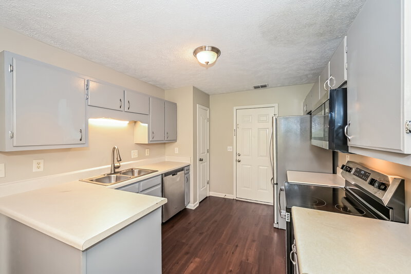 2,000/Mo, 2911 Boyle Ct Murfreesboro, TN 37128 Kitchen View