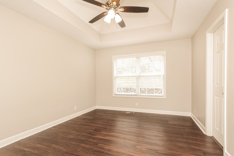 2,635/Mo, 209 Saint Martins Ln Smyrna, TN 37167 Main Bedroom View