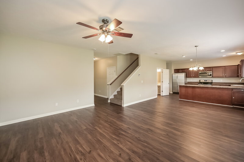 2,270/Mo, 620 Easy Goer Way Smyrna, TN 37167 Living Room View 2