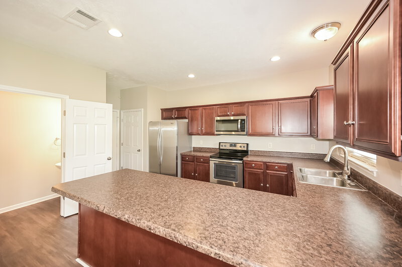 2,270/Mo, 620 Easy Goer Way Smyrna, TN 37167 Kitchen View 3