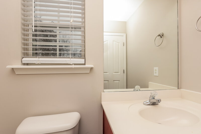 2,125/Mo, 8245 Ramstone Way Antioch, TN 37013 Bathroom View 2
