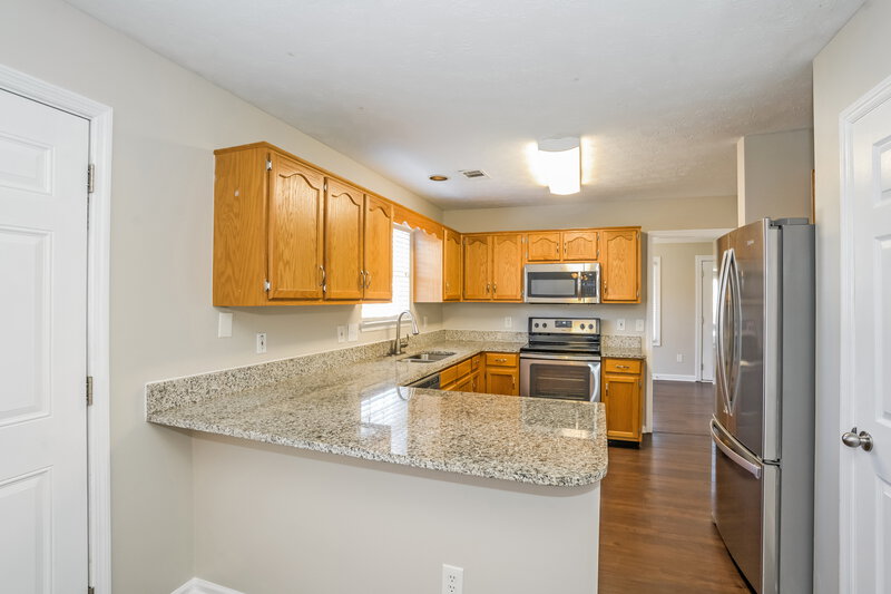 2,175/Mo, 208 Chandlers Pass Ct Hermitage, TN 37076 Kitchen View