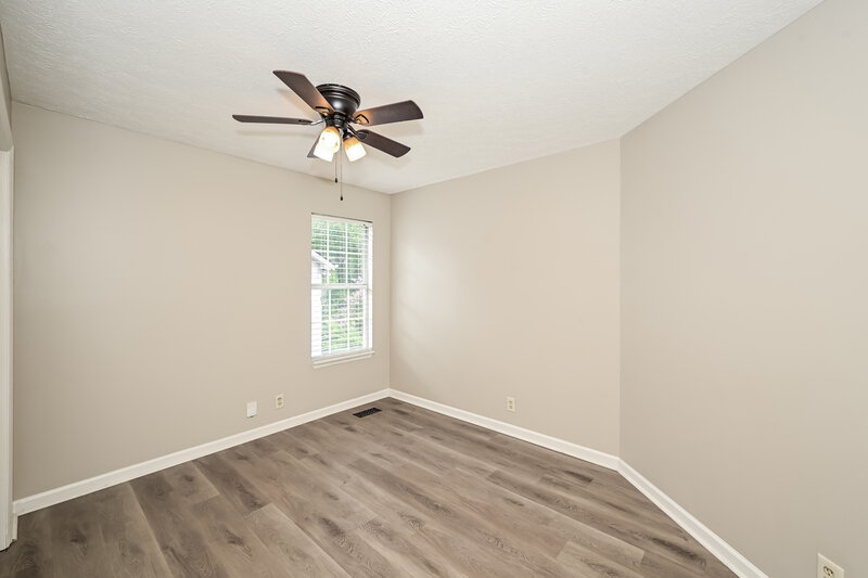 2,070/Mo, 5340 Village Way Nashville, TN 37211 Bedroom View 2