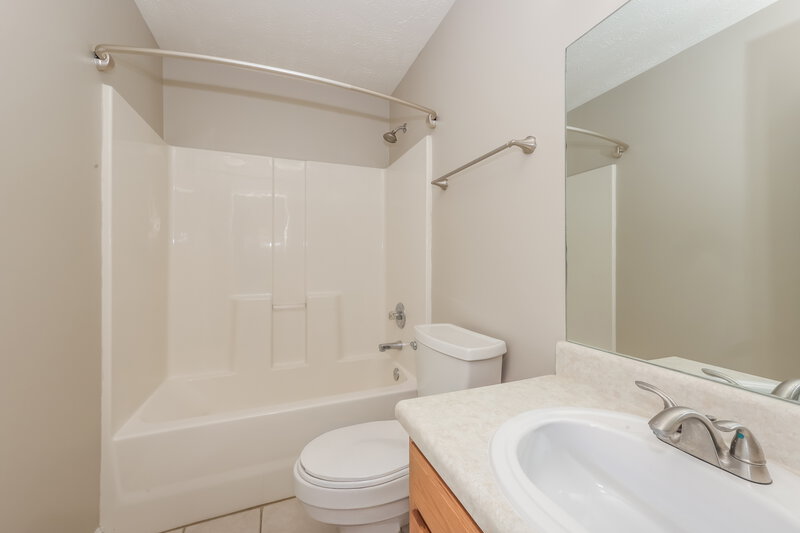 2,020/Mo, 107 Blythe Ct Smyrna, TN 37167 Bathroom View