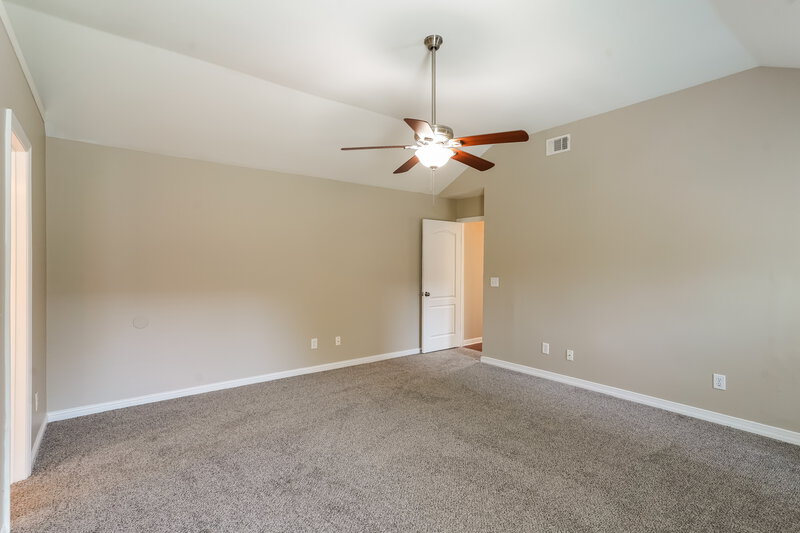 2,385/Mo, 5033 Singing Hills Dr Antioch, TN 37013 Main Bedroom View