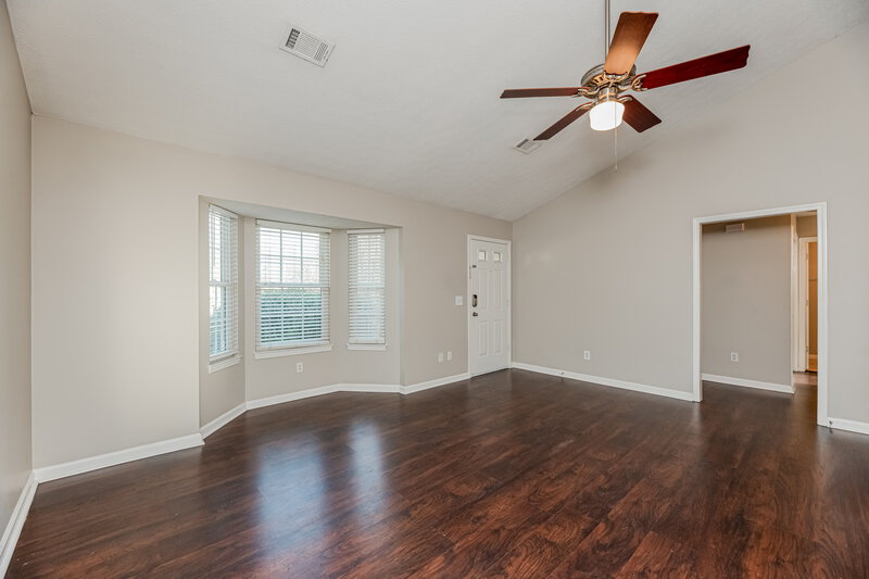 2,295/Mo, 3209 Dockside Dr Hermitage, TN 37076 Living Room View