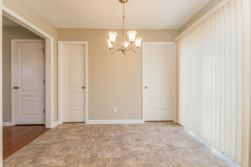 2,980/Mo, 328 Slippery Rock Dr Murfreesboro, TN 37129 Dining Room View