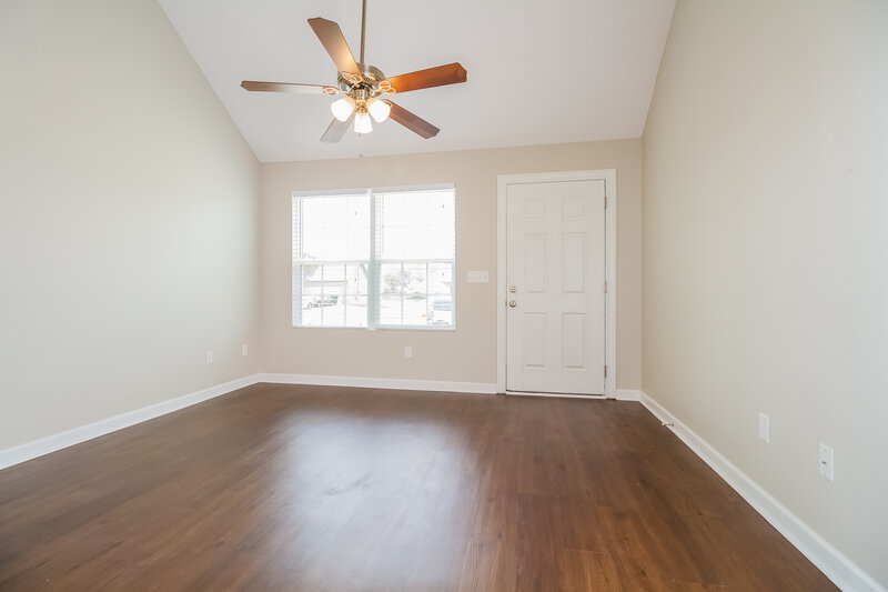 2,830/Mo, 1528 Passage Dr Murfreesboro, TN 37130 Living Room View