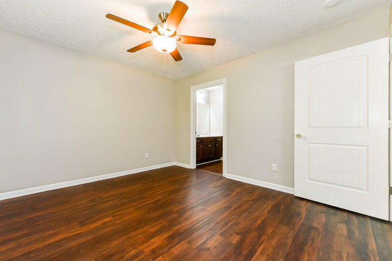 2,000/Mo, 1528 Passage Dr Murfreesboro, TN 37130 Main Bedroom View