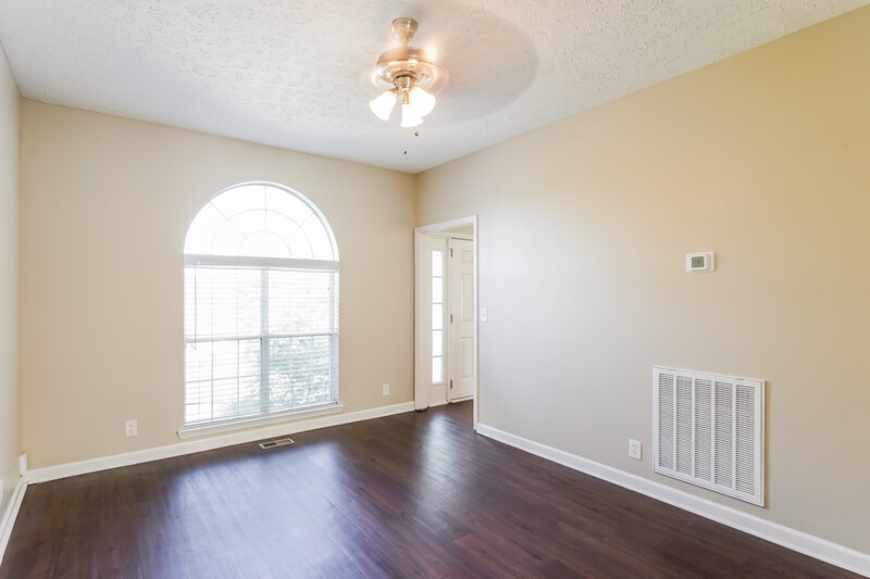 1,980/Mo, 4708 Billingsgate Rd Antioch, TN 37013 Dining Room View