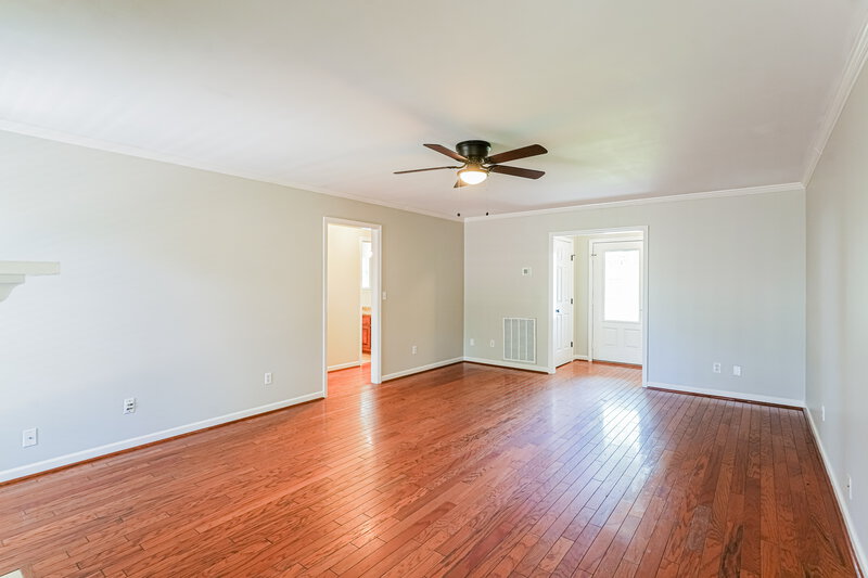 2,465/Mo, 102 Vera Jean Ct Smyrna, TN 37167 Living Room View