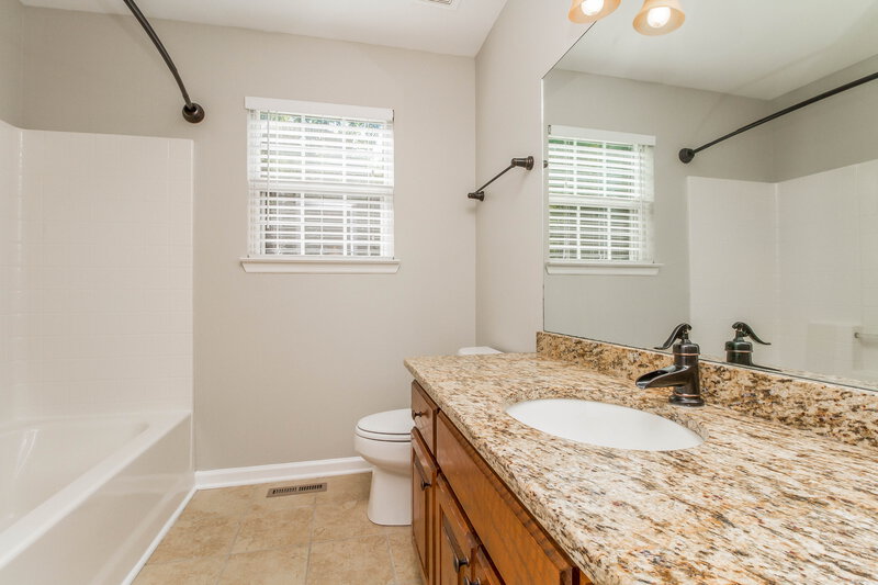 2,410/Mo, 102 Vera Jean Ct Smyrna, TN 37167 Master Bathroom View 2
