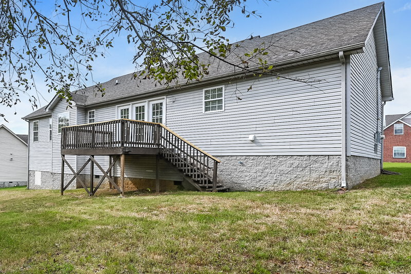 1,995/Mo, 7109 Beard Ct La Vergne, TN 37086 Rear View 2