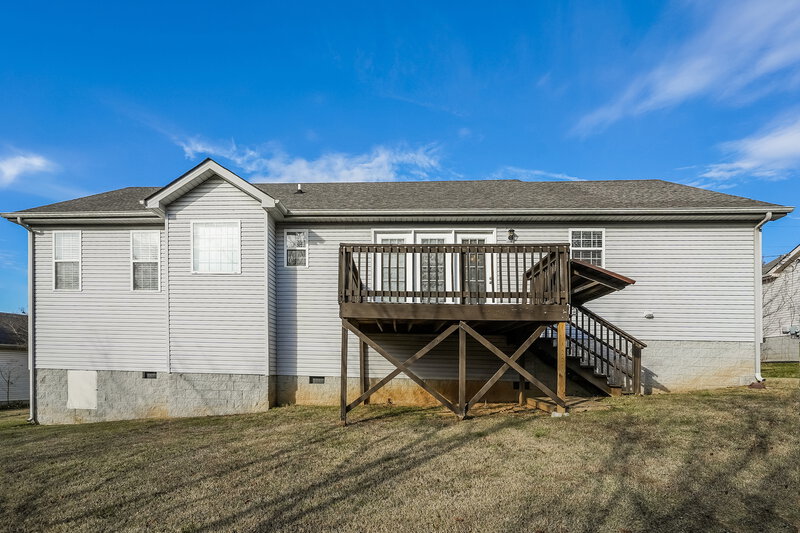 2,115/Mo, 7109 Beard Ct La Vergne, TN 37086 Rear View