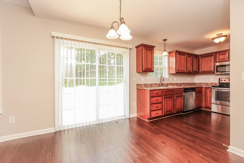 2,085/Mo, 4028 Kristen St Spring Hill, TN 37174 Dining Room View